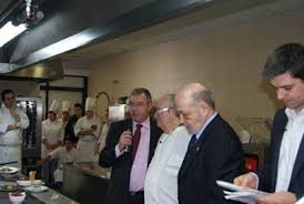 A su servicio en nuestra fábrica situada en madrid nos avalan. Entrevista A Antonio Morales Director De La Escuela Superior De Hosteleria Y Turismo De Madrid Hosteleria Restauracion Y Comercio