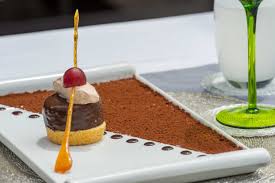 Carrement Chocolat Et Son Biscuit Croustillant Food Desserts Cake