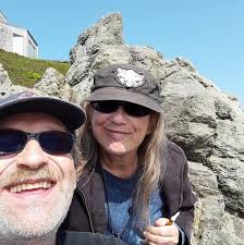 Will a stock tailgate mount for spare tire hold a 35 bead lock rim