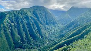 (in 2016, a chinese visitor died following an accident at the falls.) 4. Hiking Up The Waihee Ridge Trail Wailuku Maui Hawaii Usa Hiking