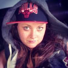 Kelly Wardwell's Instagram, Twitter & Facebook