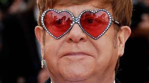 Elton John exact dertig jaar sober: 'Was anders dood geweest'