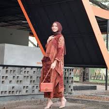 Skandal cikgu melayu berjubah bertudung litup (full vid) malaysia. 900 Ide Model Pakaian Hijab Di 2021 Model Pakaian Hijab Model Pakaian Pakaian