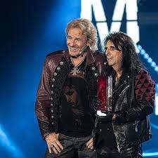 From wikimedia commons, the free media repository. File Alice Cooper And Thomas Gottschalk 7324 Jpg Wikimedia Commons