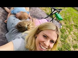 One day in the EXTRAORDINARY life of Mariah