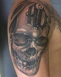 The best way to have a harley davidson tattoo is to get its logo drawn. Darkside Harley Davidson Skull Tattoos Von Tattoo Bewertung De