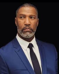 This man!!! Horace is the best thing that happened to Tyler Perry's Beauty  in Black. The absolute best thing. His acting prowess in that movie isn't  appreciated enough. I always looked forward