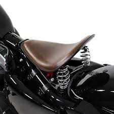Different color alternatives are available for 2020 and these, aside from the typical vivid black. Solo Spring Seat For Harley Davidson Road King Custom Br17 Buy Here