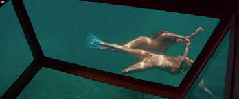 Nude video celebs » Kelly Brook nude - Piranha 3D (2010)