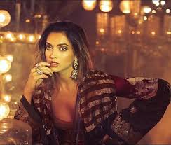 Pin On Deepika Padukone