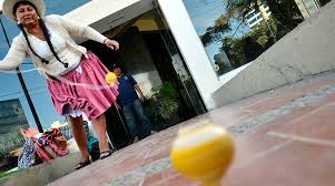 Some cities have parades and cultural performances. Juegos Populares Los Que Nunca Pasan De Moda Los Tiempos