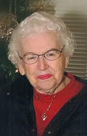 Daisy Hawkins's Instagram, Twitter & Facebook