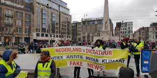 Check spelling or type a new query. Demonstratie Gele Hesjes Op De Dam In Amsterdam Blik Op Nieuws