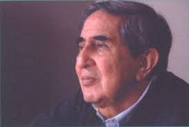 Hoy recordamos el natalicio de uno de los grandes maestros de la Filosofía  en el Perú, quien dejó un legado y un ejemplo a seguir para las siguientes  generaciones de filósofos peruanos: