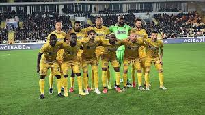 Yeni malatyaspor'un 'futbol köyü' projesi çok büyük bir yatırım olarak. Yeni Malatyaspor Ligde Kalma Hedefinde Ic Saha Maclarina Guveniyor