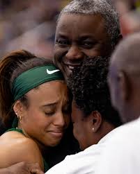 all of the feels 🥹🙌🏆 #SicEm 🐻