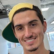 Patsy Buckley (@patsybuckleyyyy)