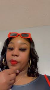 Bianca Odom (@shop_bees_boutique) · Instagram 照片和视频