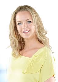 Eva Brenner, cute german tv host 💙