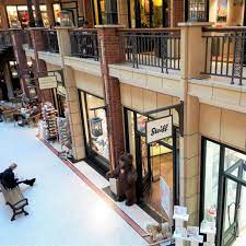 Levantehaus hamburg is on facebook. Levantehaus 365 Tage Circus Roncalli Und Shoppen Ohne Halligalli