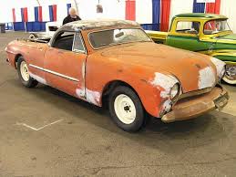 Horace Davi S Iconic Shampoo Truck Is Currently Advertised For Sale On Autotrader This Photo Shows The Old Joebailon Custo Cool Trucks Custom Cars Autotrader