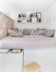 Sie wird einfach in den kofferraum gestellt und schon ist alles wesentliche für die reise an bord: Die 51 Besten Ideen Zu Diy Interior Podestbett Zimmer Podestbett Wohnung