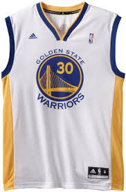 Represent during the 2018 championship celebrations with the official golden state warriors nba champs trikot and get hyped for the dubs' second consecutive title. Golden State Warriors Trikot Test Vergleich 2021 7 Beste Spieltrikots