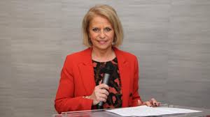 Livre peter randa 936 sous le signe de la grande ourse book. Brigitte Bourguignon Place Sa Future Action Sous Le Signe De L Espoir