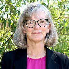 Catherine Wyman's Instagram, Twitter & Facebook