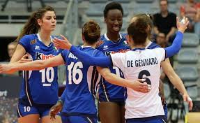 La nazionale di pallavolo femminile ha fatto meglio stabilendo una striscia record di 26 vittorie consecutive. Mondiali Pallavolo Femminile L Italia Batte La Cina E Vola In Finale Pianetazzurro It News Sul Calcio Napoli E Sul Mondo Delle Scommesse