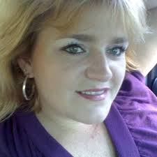 Rhonda Burr's Instagram, Twitter & Facebook