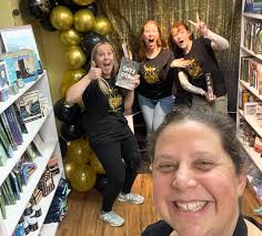 🎉TWO YEARS OF SALTWATER BOOKSHOP🎉 We are having SO much fun! The biggest  THANK YOU goes out to this community for supporting this crazy idea we had,  we love you! Come in