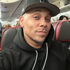 Next stop…London, and then Milan with @jmcgeeandchoir ✌🏽✈️ 🙌🏽🙏🏽❤️ God,  Thank You! #grateful #brb