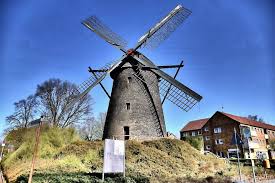 Windmuhle In Dinslaken Hiesfeld Mit Museum Verpottet In 2020 Windmuhle Denkmalschutz Museum