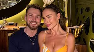 Sam Thompson admits he was blown away by another womans incredible  physique after she whacked off her top in front of him in first interview  since his split with Zara McDermott |