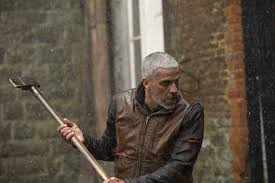 Saïd owns a sawmill deep in the woods, which he decides to sell. Earth And Blood Review Netflix Thriller From France Heaven Of Horror
