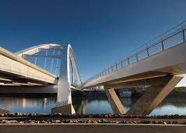 N'hésitez pas à transmettre cette page à vos amis en cliquant les icônes facebook ou. Archshowcase Walterdale Bridge In Edmonton Canada By Dialog