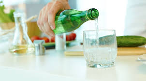 Her yıl milyonlarca kişi iyilik için kızılay maden suyu kapağını açmaktadır. Turkiye Deki Ve Dunya Daki Onemli Maden Sularinin Mineral Degerleri Ve Faydalari Eksi Seyler