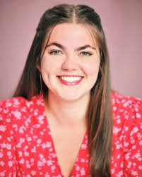 Emma Kira Weeks • Maestra