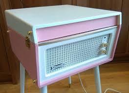 Unit (l x w x h) = 16.25 x 17 x 26. Restored 1960s Dansette Bermuda Record Player In Pink On Ebay Retro To Go