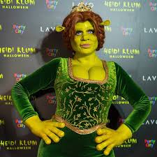Submitted 8 days ago by queencalaquendimoribund slut. Heidi Klum Dresses As Princess Fiona From Shrek
