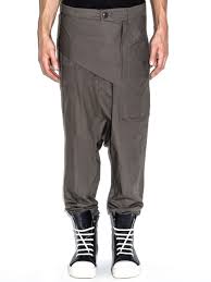 Découvrez hugo boss en ligne. Guide Complet Du Pantalon Pour Homme Coupes Matieres Et Budget Bw Yw