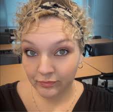 Police find driver's pet raccoon holding meth pipe during traffic stop in  Ohio.