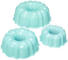 In stock on january 31, 2021. Nordic Ware Tiered Bundt Set 3 6 12 Cup Mint Buy Online In Guernsey At Guernsey Desertcart Com Productid 97916018