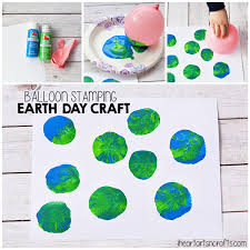 Earth day activities preschool & kindergarteners love, free earth day printables, recycling activities, coloring pages, alphabet puzzles, fine motor work. Balloon Stamping Earth Day Craft For Kids I Heart Arts N Crafts