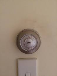 I put the old thermostat back on within 20 minutes but it did not work either. Replace Lennox Ac Thermostat With Nest V2 Doityourself Com Community Forums