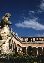 The museum's art collection currently consists of more than 10,000 objects that include a variety of paintings, sculpture, drawings, prints, photographs, and decorative arts from ancient. Title Close Up View Showing A Statue In The Courtyard At The John And Mable Ringling Museum Of Art In Sarasota F Ringling Museum Sarasota Florida State Parks