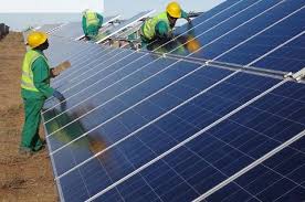Permukaan solar cell yang luas, mampu menjadikan perangkat solar cell ini lebih sensitif terhadap cahaya yang masuk dan juga menghasilkan tegangan saat ini, banyak yang telah mengaplikasikan perangkat solar cell ini ke berbagai jenis penggunaan. 10 Kelebihan Dan Keburukan Tenaga Solar Iluminasi