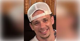 Brad Mahan's Instagram, Twitter & Facebook