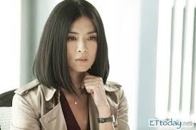 Lyrics for top songs by 楊采妮. åœ– 38æ­²æ¥Šé‡‡å¦®é£„ä¸­åˆ†é•·é«®æˆ€éƒ­å¯ŒåŸŽå¸¶ç¨®å°å—†æ¢å®¶è¼ Ettodayæ˜Ÿå…‰é›² Ettodayæ–°èžé›²
